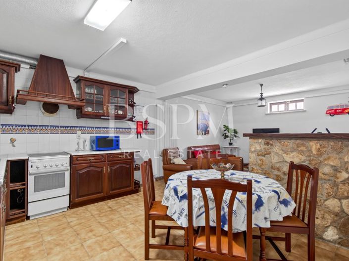 Image No.41-5 Bed Villa for sale
