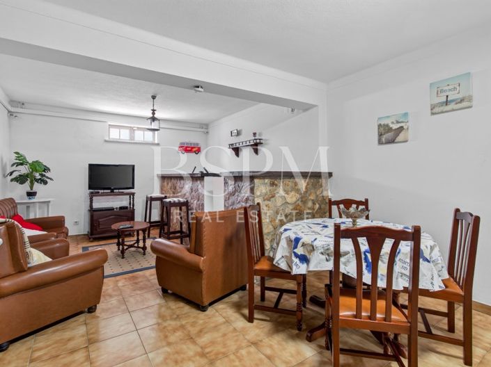 Image No.42-5 Bed Villa for sale