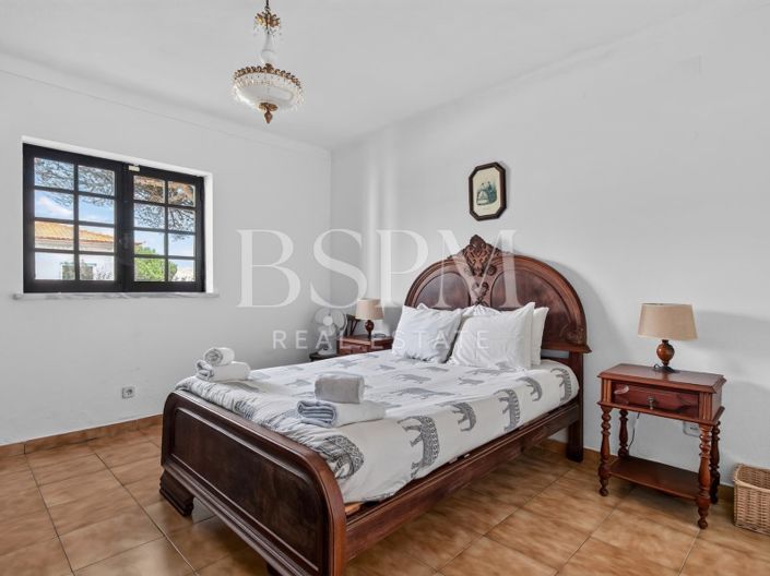 Image No.44-5 Bed Villa for sale