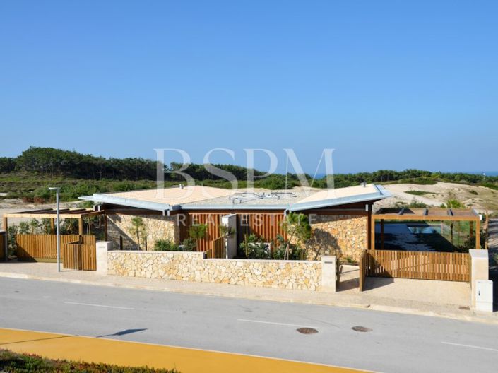 Image No.35-3 Bed Villa for sale