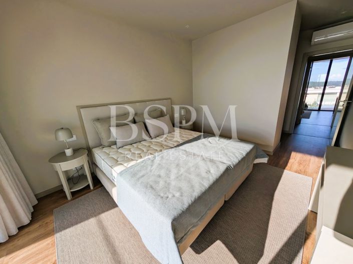 Image No.22-3 Bed House for sale