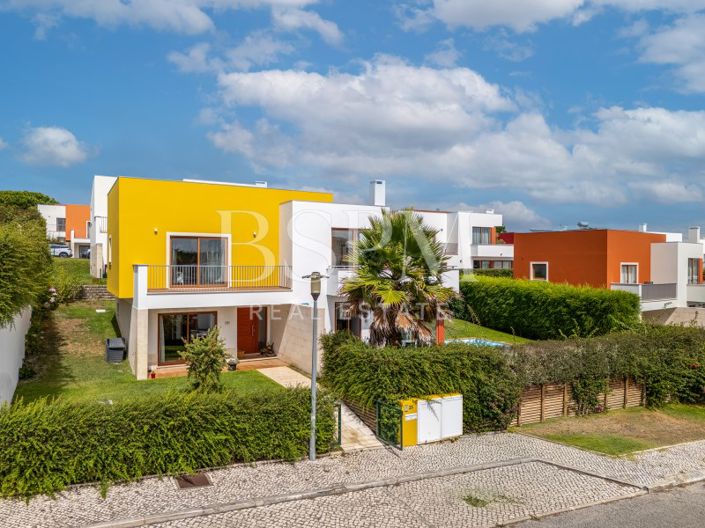Image No.3-3 Bed Villa for sale