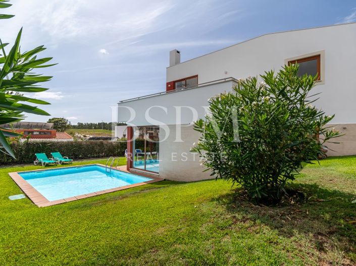 Image No.5-3 Bed Villa for sale