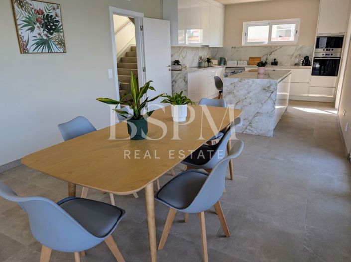 Image No.9-4 Bed House for sale
