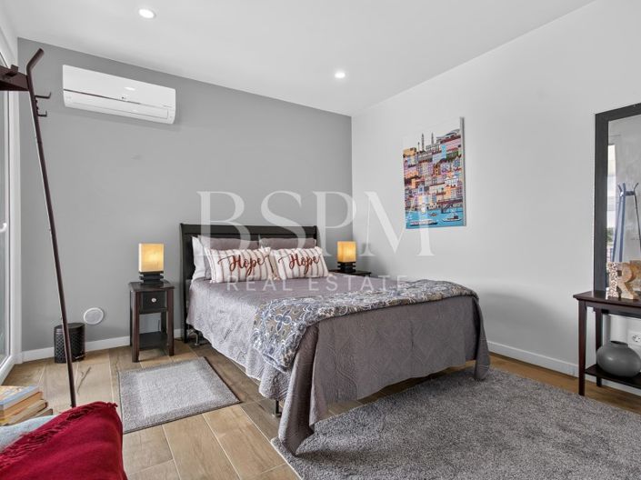 Image No.17-3 Bed House for sale
