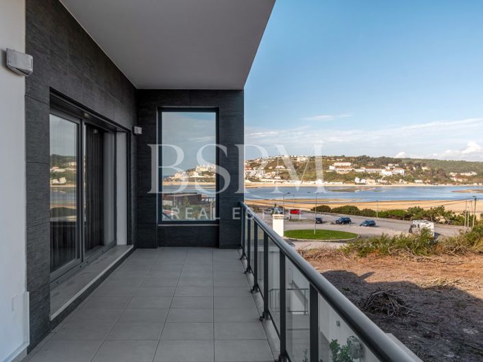 Image No.28-4 Bed House for sale