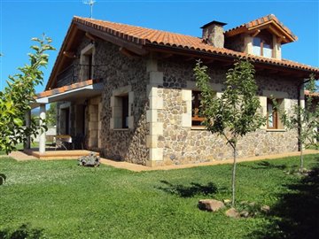 1 - Soria, Country House