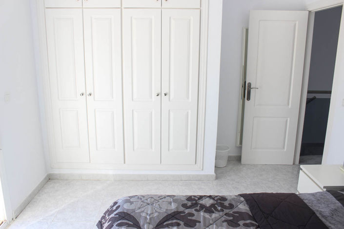 Image No.15-3 Bed Townhouse for sale