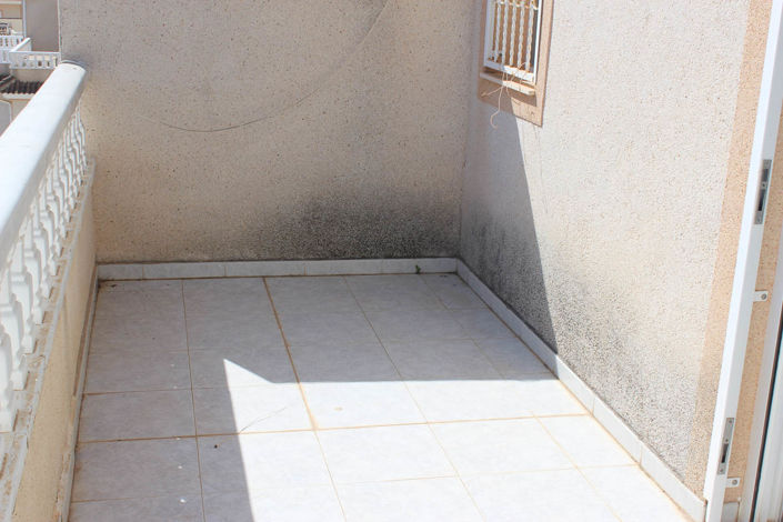 Image No.17-3 Bed Townhouse for sale