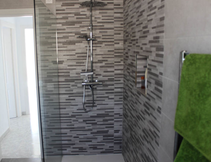 Image No.21-3 Bed Townhouse for sale