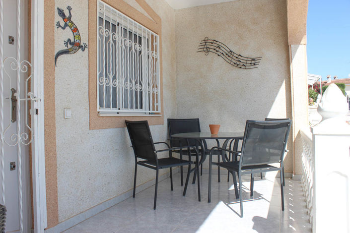 Image No.24-3 Bed Townhouse for sale