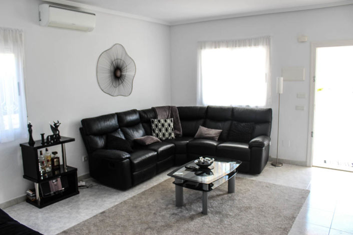 Image No.7-3 Bed Townhouse for sale