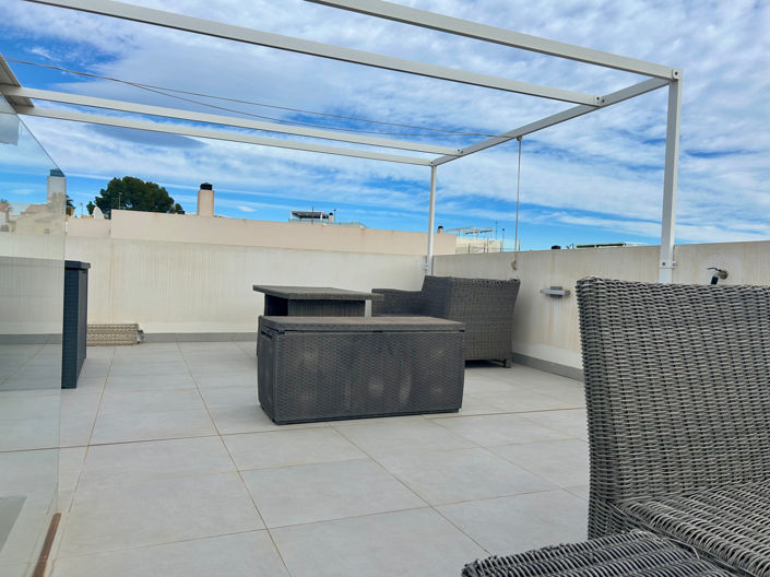 Image No.27-3 Bed Villa for sale