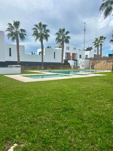 Image No.38-3 Bed Villa for sale