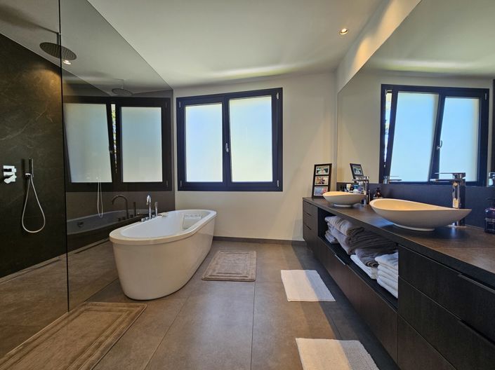 Image No.27-Villa de 4 chambres à vendre à Cabo Roig