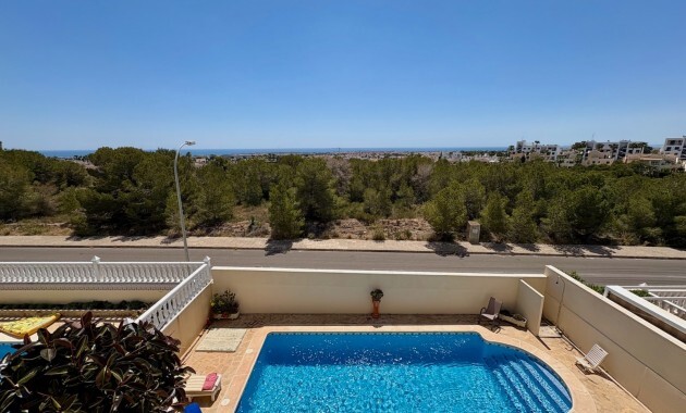 Image No.2-2 Bed Villa for sale