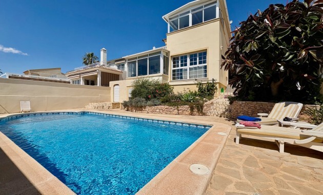 Image No.27-2 Bed Villa for sale