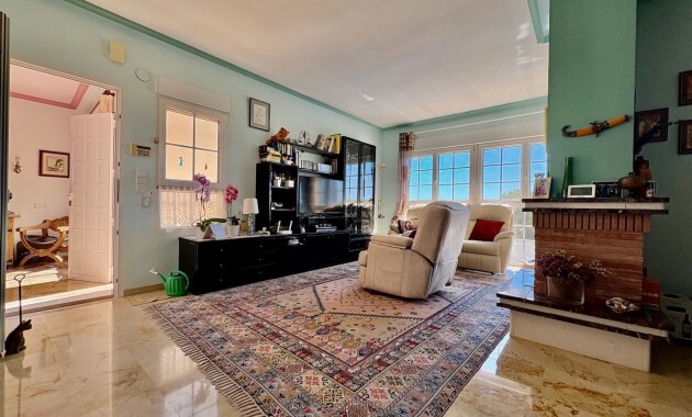 Image No.4-2 Bed Villa for sale