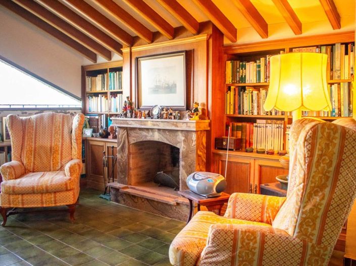 Image No.31-5 Bed Villa for sale