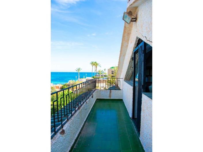 Image No.33-5 Bed Villa for sale