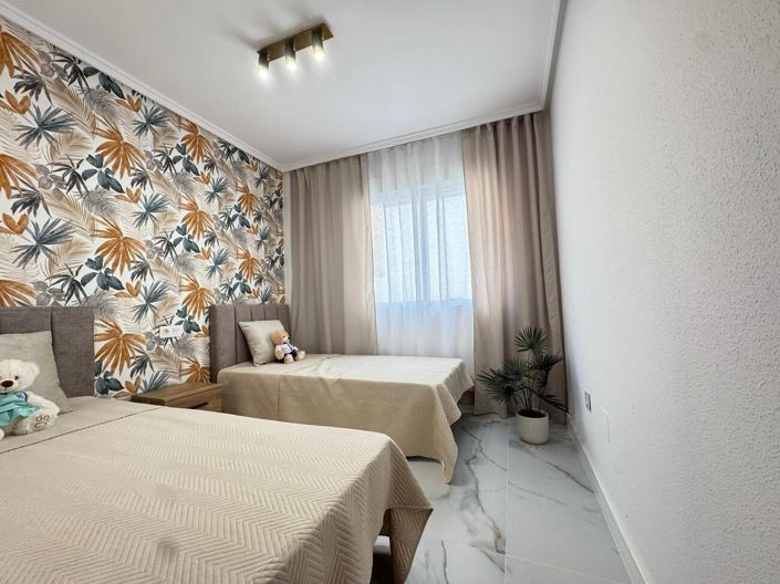 Image No.14-4 Bed Apartment for sale