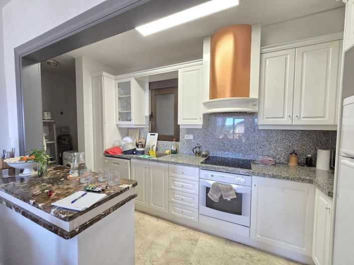 Image No.1-2 Bed Apartment for sale