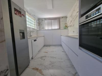 Image No.12-2 Bed Villa for sale