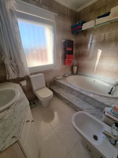 Image No.29-2 Bed Villa for sale