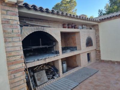 Image No.35-2 Bed Villa for sale