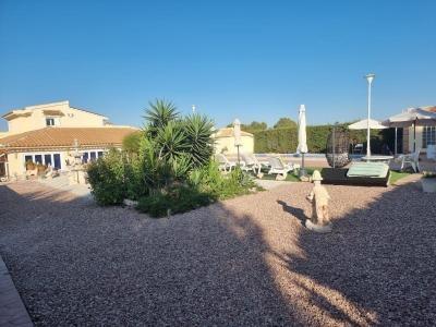 Image No.37-2 Bed Villa for sale