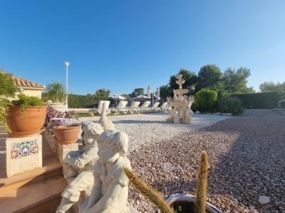 Image No.40-2 Bed Villa for sale