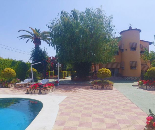 Image No.1-5 Bed Villa for sale