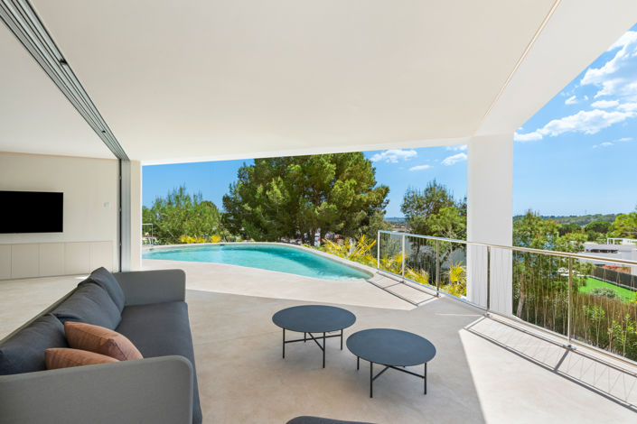 Image No.10-3 Bed Villa for sale