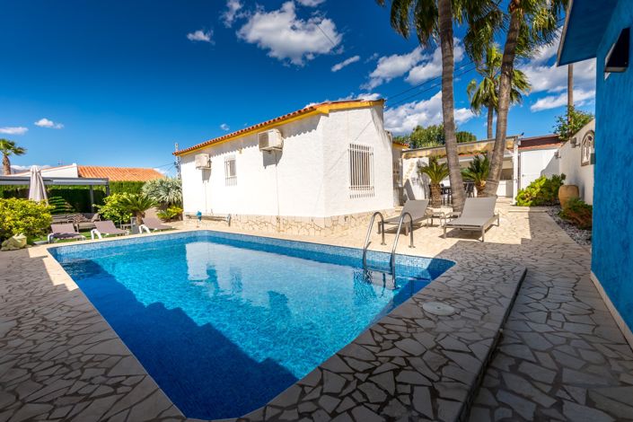 Image No.1-Villa de 4 chambres à vendre à Albir