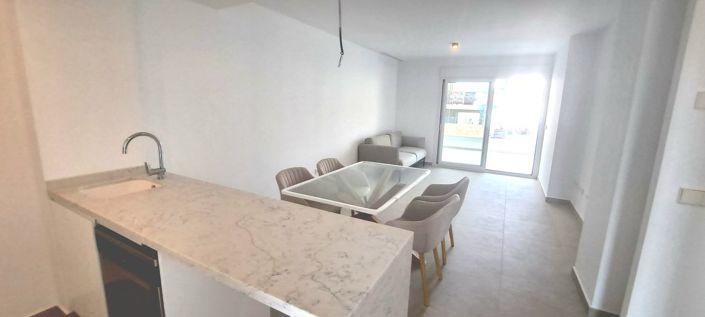 Image No.10-2 Bed Apartment for sale