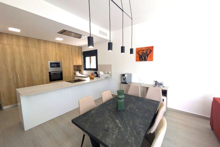 Image No.30-3 Bed Villa for sale