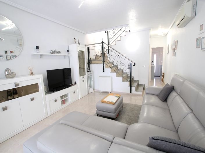 Image No.11-3 Bed Villa for sale