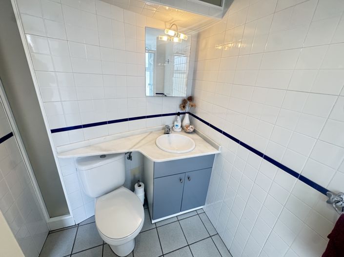 Image No.14-2 Bed Apartment for sale