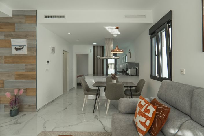 Image No.9-3 Bed Villa for sale