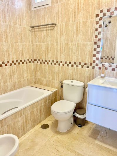 Image No.7-3 Bed Villa for sale