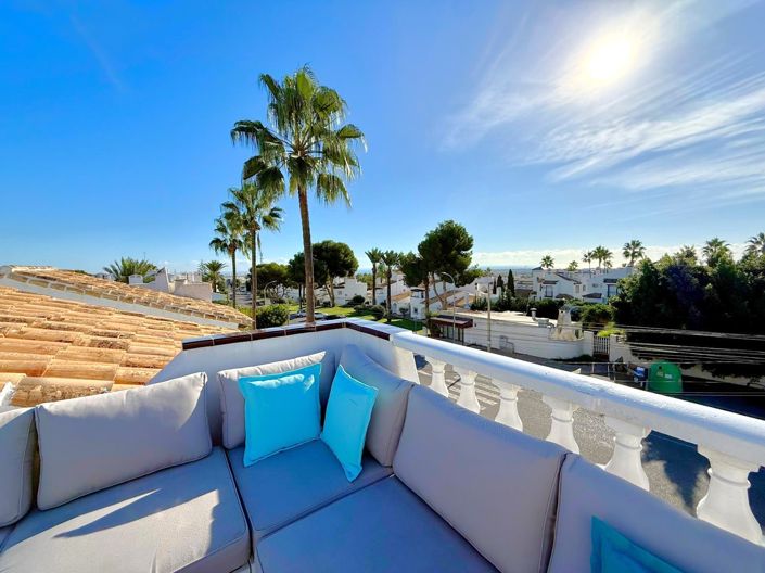 Image No.25-3 Bed Villa for sale