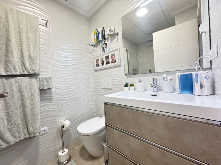 Image No.21-2 Bed Apartment for sale