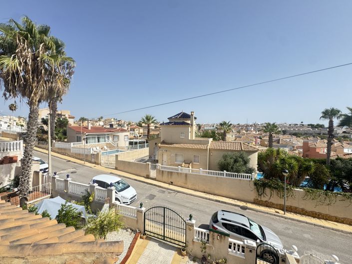 Image No.24-4 Bed Villa for sale