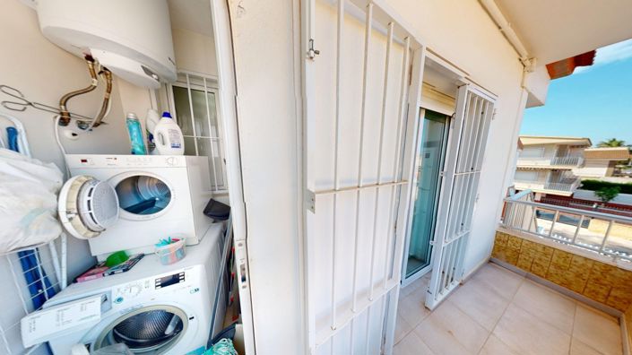 Image No.22-4 Bed Apartment for sale