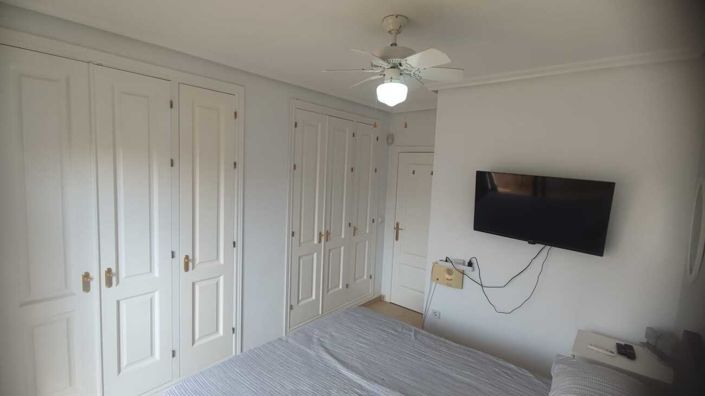 Image No.22-2 Bed Townhouse for sale