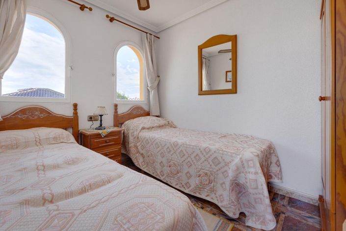 Image No.15-Villa de 4 chambres à vendre à Orihuela Costa