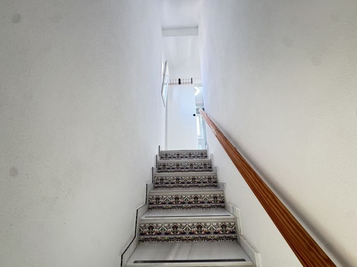 Image No.27-2 Bed Townhouse for sale