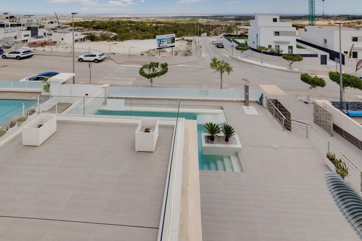 Image No.24-5 Bed Villa for sale