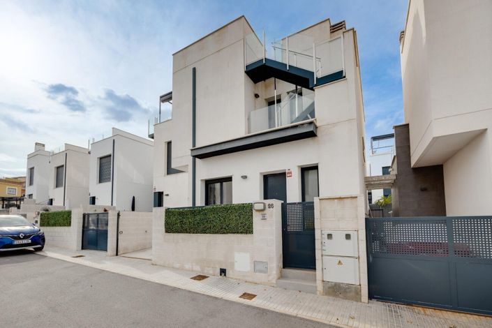 Image No.5-Villa de 3 chambres à vendre à Orihuela Costa