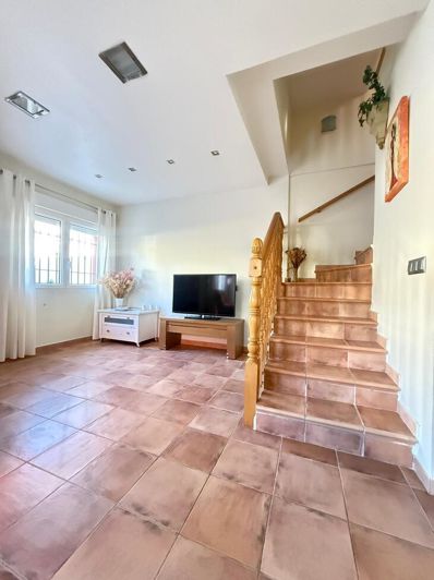 Image No.14-4 Bed House for sale